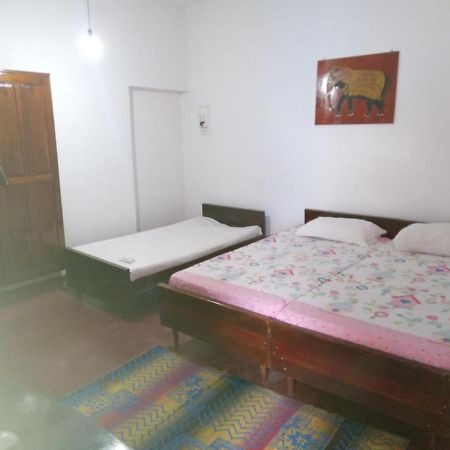 Aeroform Homestay Negombo Dış mekan fotoğraf