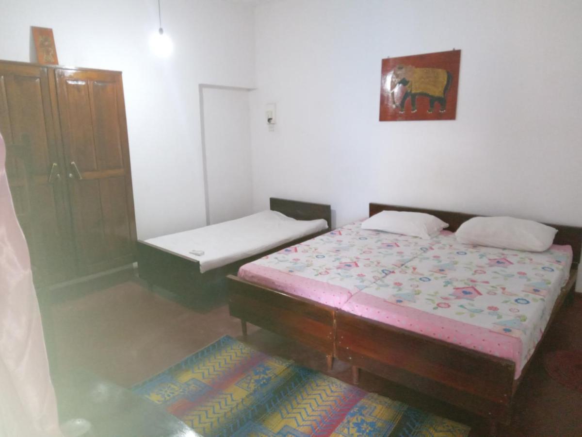 Aeroform Homestay Negombo Dış mekan fotoğraf