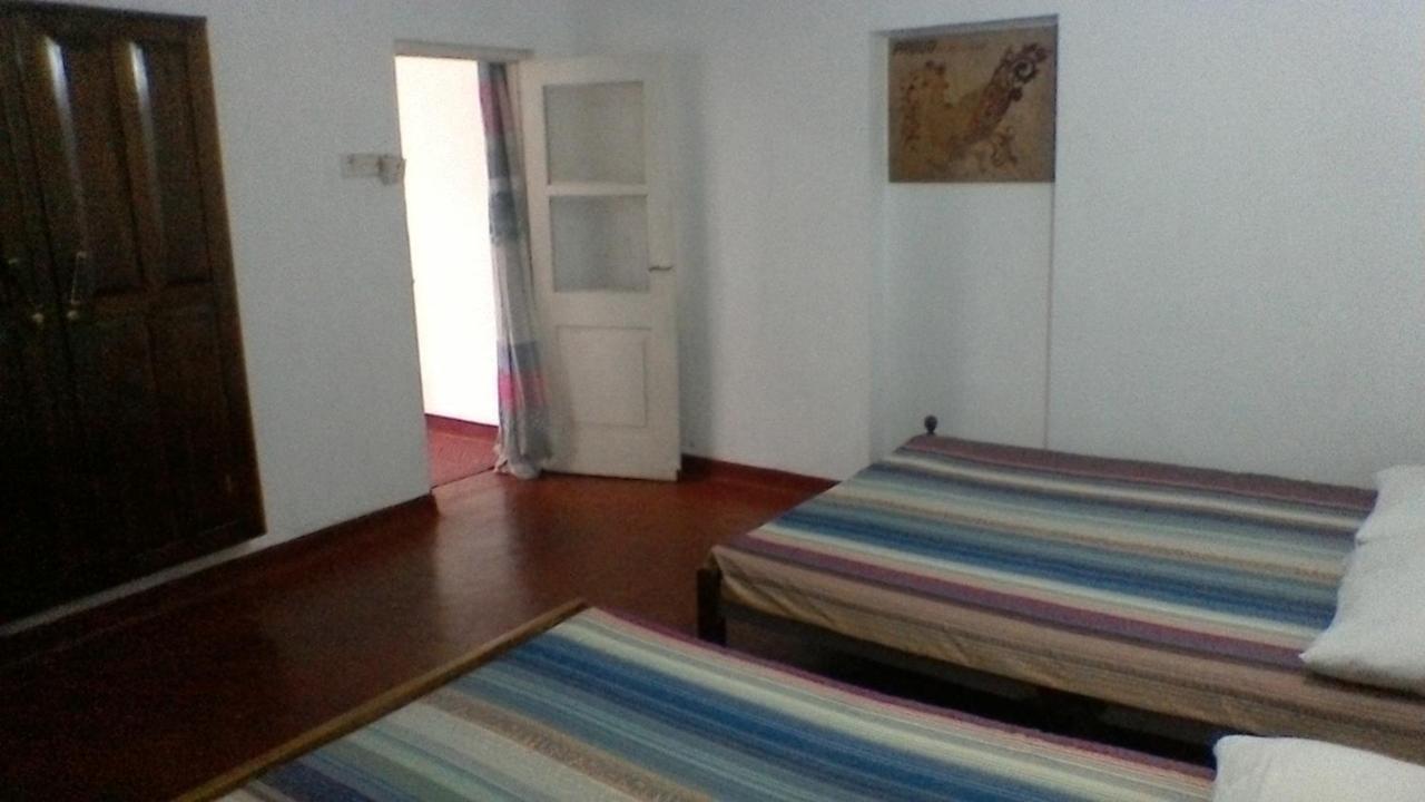 Aeroform Homestay Negombo Dış mekan fotoğraf