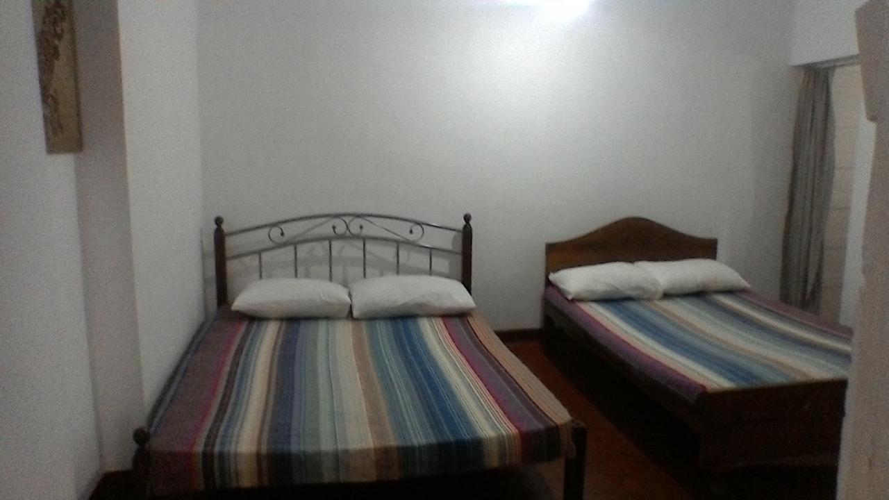 Aeroform Homestay Negombo Dış mekan fotoğraf